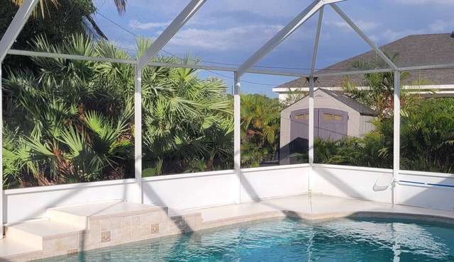 St. Lucie West Tangible Paradise 2BR with Salt Water Pool