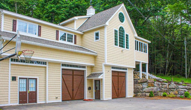 Stoneybrook Retreat Haven - The Carriage House