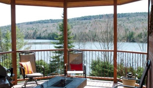 Strong Timbers B&B