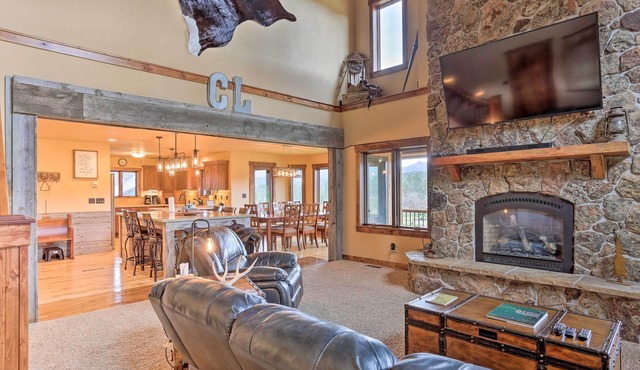 Sturgis Home w/Private Hot Tub: Golf & Hike!