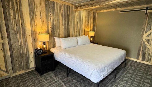 Suite 101