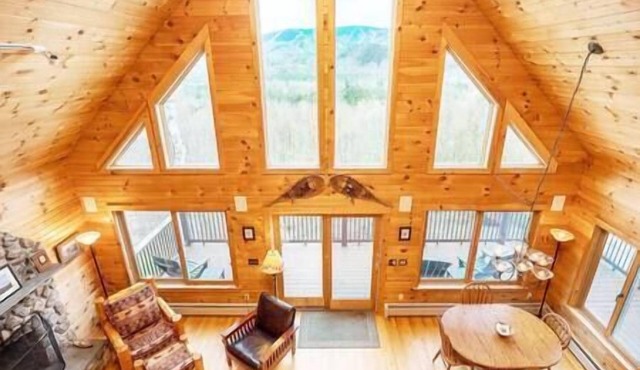 SUNDAY RIVER VIEWS! Chalet in Newry