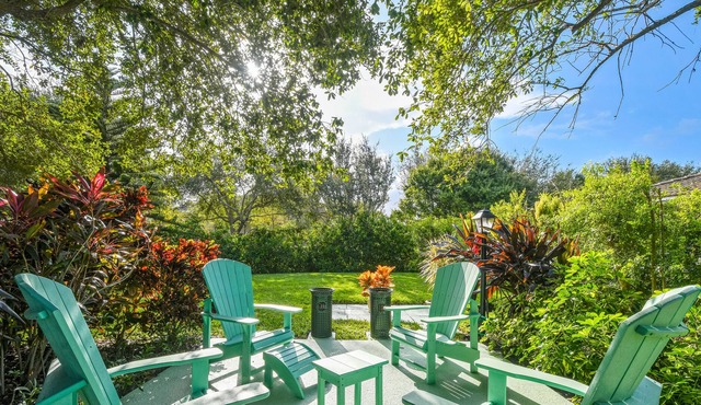 Tequesta Palms Inn