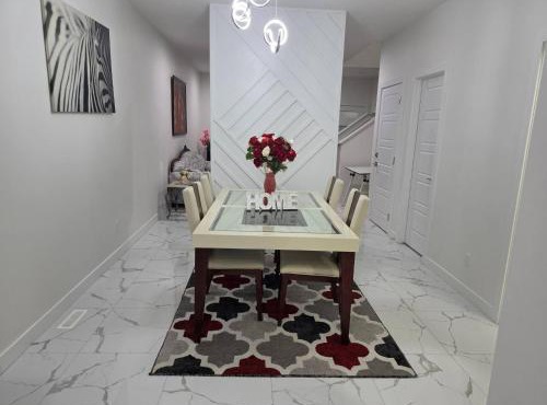 The Blessed Family Home-2Bed rooms 2washrooms