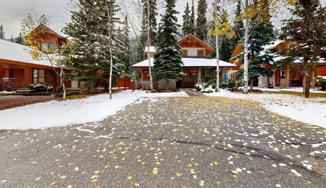 The Finch's Nest Chalet