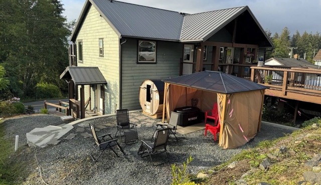 The Green House ~Sauna + Cold Plunge~