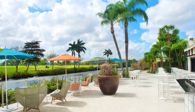 The Perfect Group Escape! 4 Beautiful Units, Pool, Near Miami Seaplane Base!