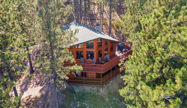 The Reinerheim Cabin Centrally Located and Close To Lake Pactola