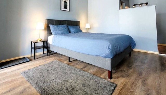 The Villager Inn - Room 108 - Best in Princeton
