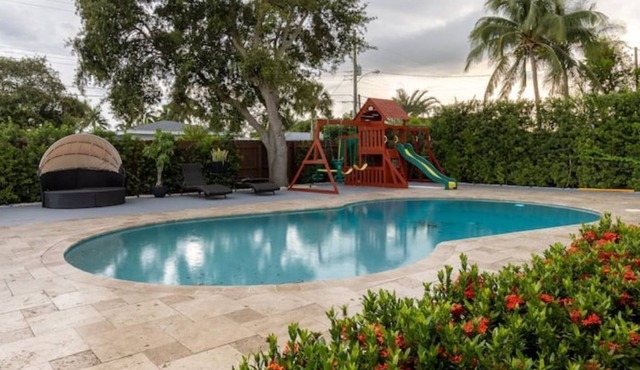 The Zen Den / Pool / King Bed / Outdoor Kitchen