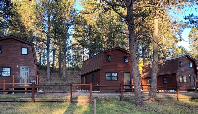 Trailshead Lodge - Cabin 6