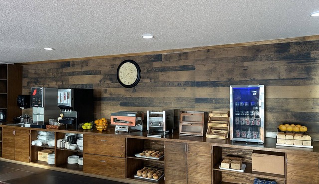 Travelodge by Wyndham Valleyview AB