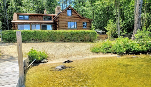 Tuftonboro Waterfront Home on Winnipesaukee with Sandy Beach sleeping 10