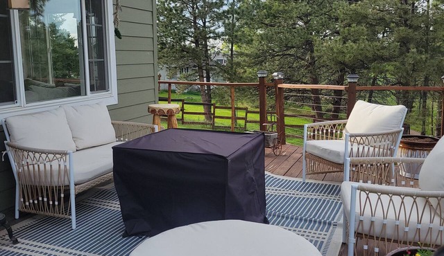Turkey Ridge Retreat 2 bedrooms w/SPECTACULAR Views