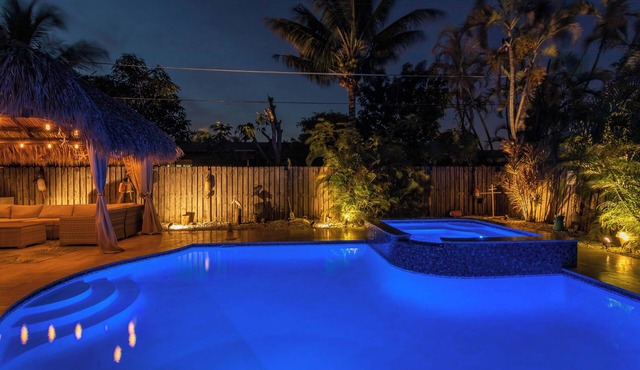 Turtle’s Nest Coastal Retreat – Spa & Tiki Oasis