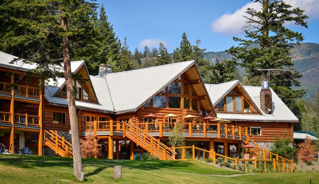 Tyax Lodge & Heliskiing