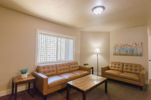Updated condo in Logan