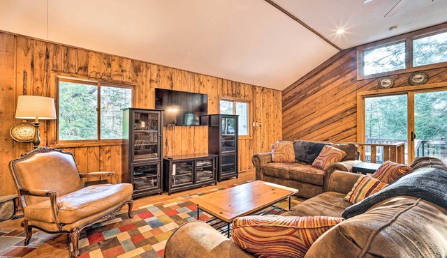 Vermont Getaway near Stratton Mountain