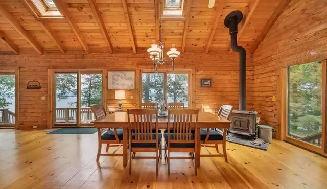 Waterfront at Winnipesaukee with incredible views! Boat Required
