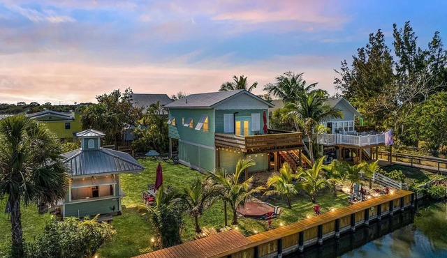 Waterfront Boaters and Kayaking Paradise in Private Island Boat Access Only .