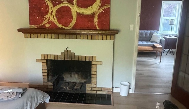 Welcoming 3 br house with WiFi in Victoria