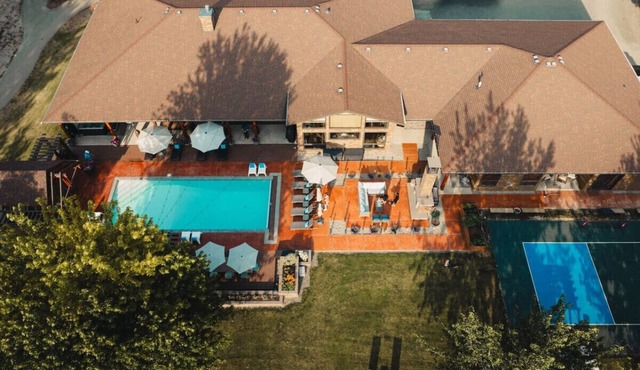 Where Friends & Family Connect 5 Acre Pool Home