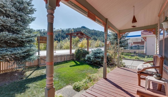 Wild Bill Cottage at First Deadwood Cottages