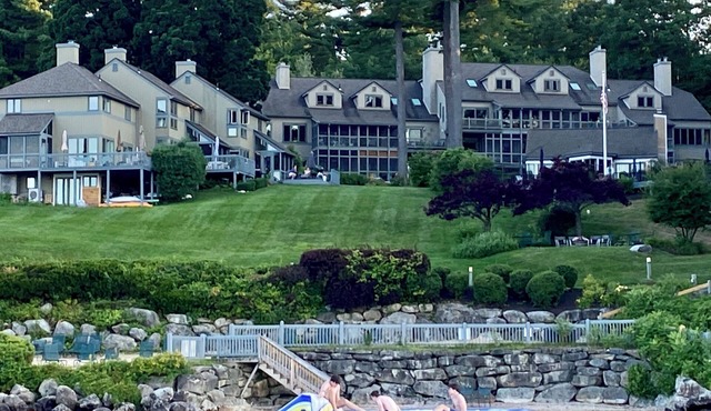Winnipesaukee Condo Walk to Beach, Pool, Near Gunstock