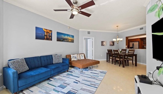 Yacht Club - Pet Friendly - Riverfront - Downtown