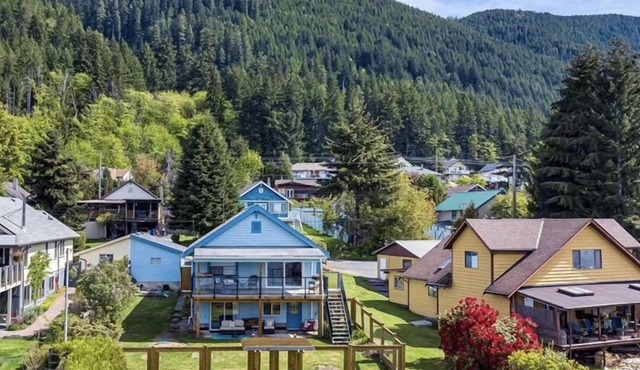 Youbou Lakefront Getaway: Relax And Unwind