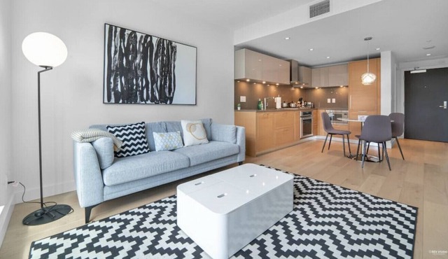 Zodiac Luxury New 1bd 1ba Apt@van West