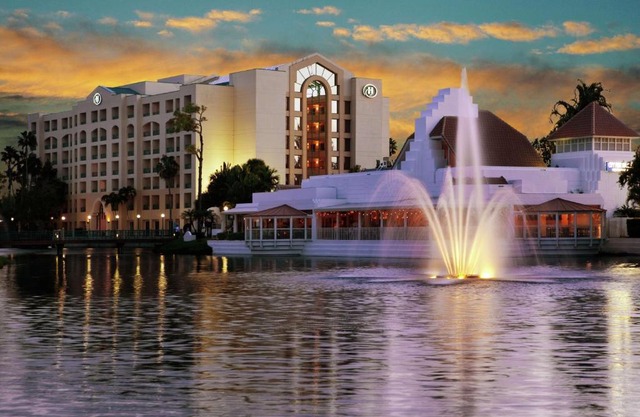 Hilton Boca Raton Suites 