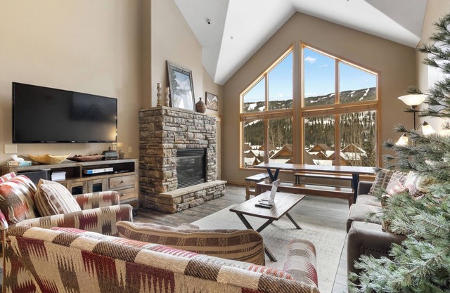 Gateway Lodge 