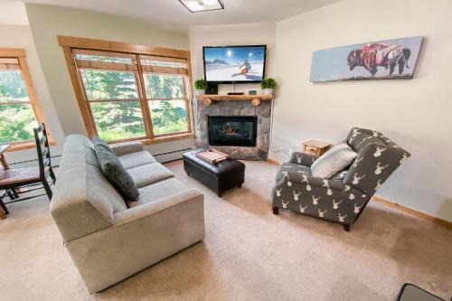 Tenderfoot Lodge 