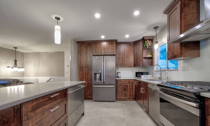 Coquitlam House | 3 bedroom home with large backyard in quiet area