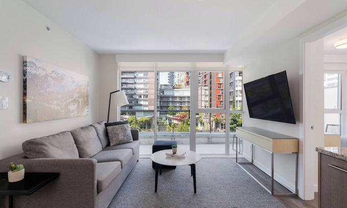 Downtown Vancouver Hotel | Beautifully Styled, Two Bedroom Yaletown Apartment