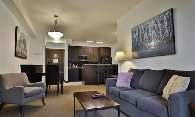 East Kootenay Condo | Hot Tub & Gym/Pool/Ground-Floor Condo