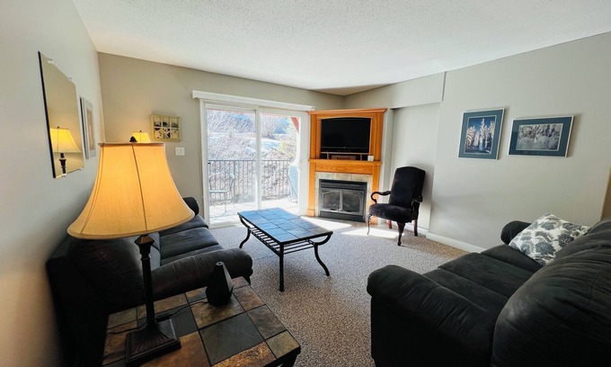 East Kootenay Condo | Kimberley 2BR-Ski-Hike-Golf-Hot Tub-Pool