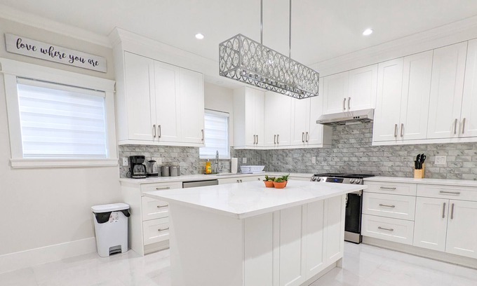Burnaby House | Newly Built, Modern & Beautifully Finished Home