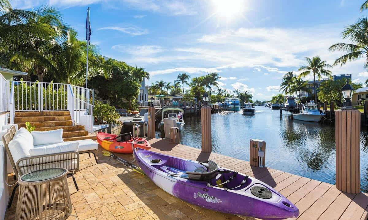 Pompano Isles House | Adorable Villa with water front in Pompano