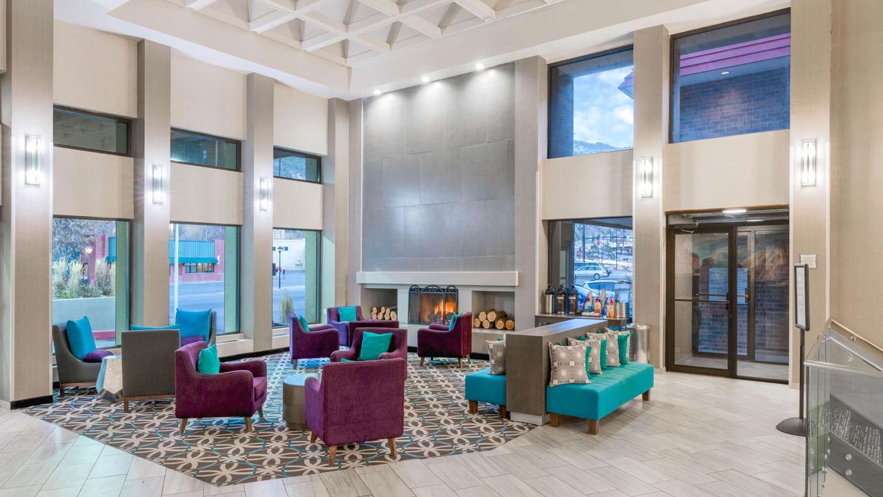 Photo of Livingroom in Glenwood Springs