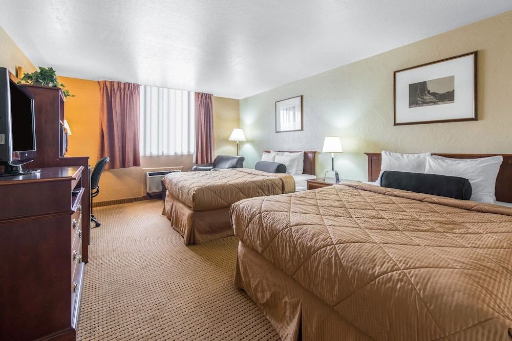 Photo of Bedroom in Fort Morgan