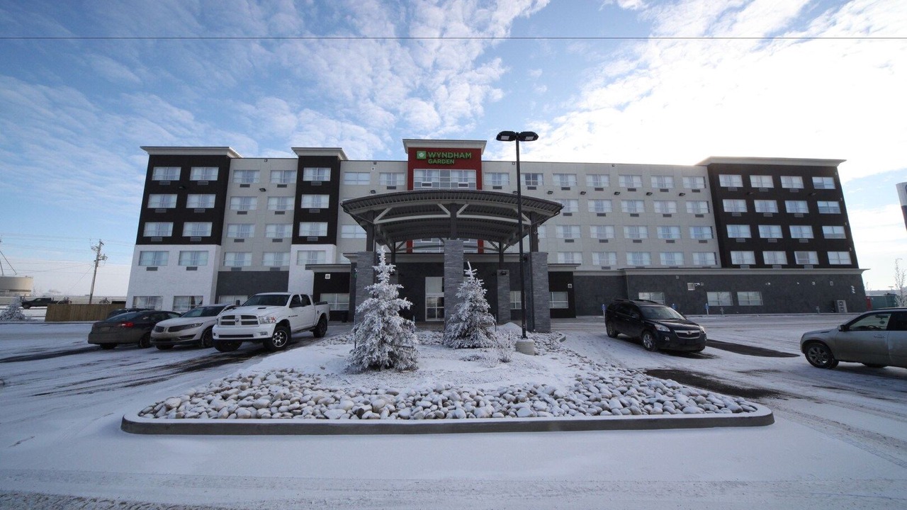 Photo of Buildings in Leduc