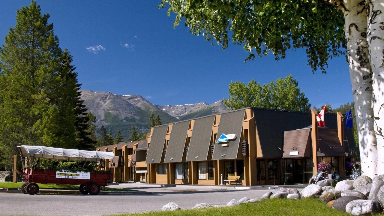Photo of Buildings in Jasper