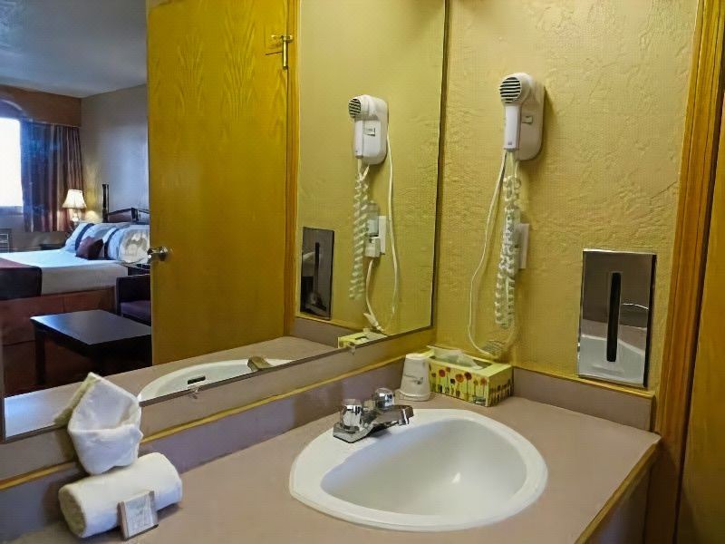 Photo of Bathroom in Red Deer