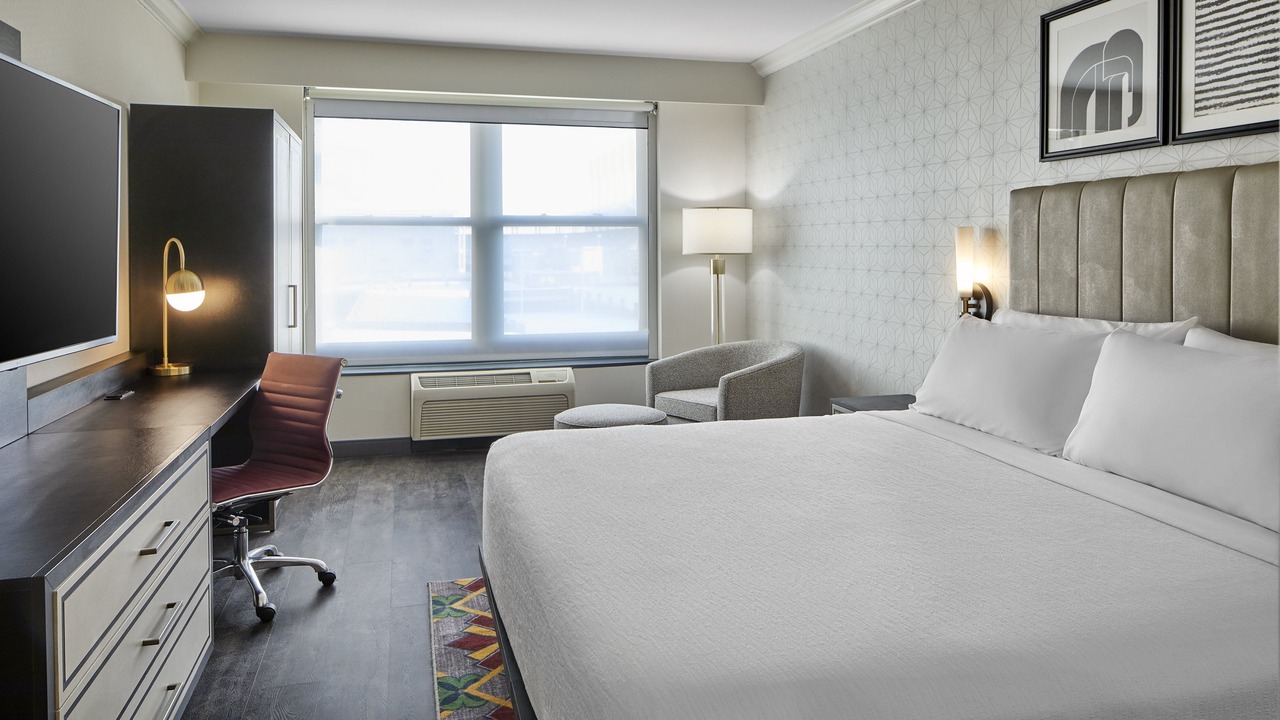 Photo of Bedroom in Gateway District