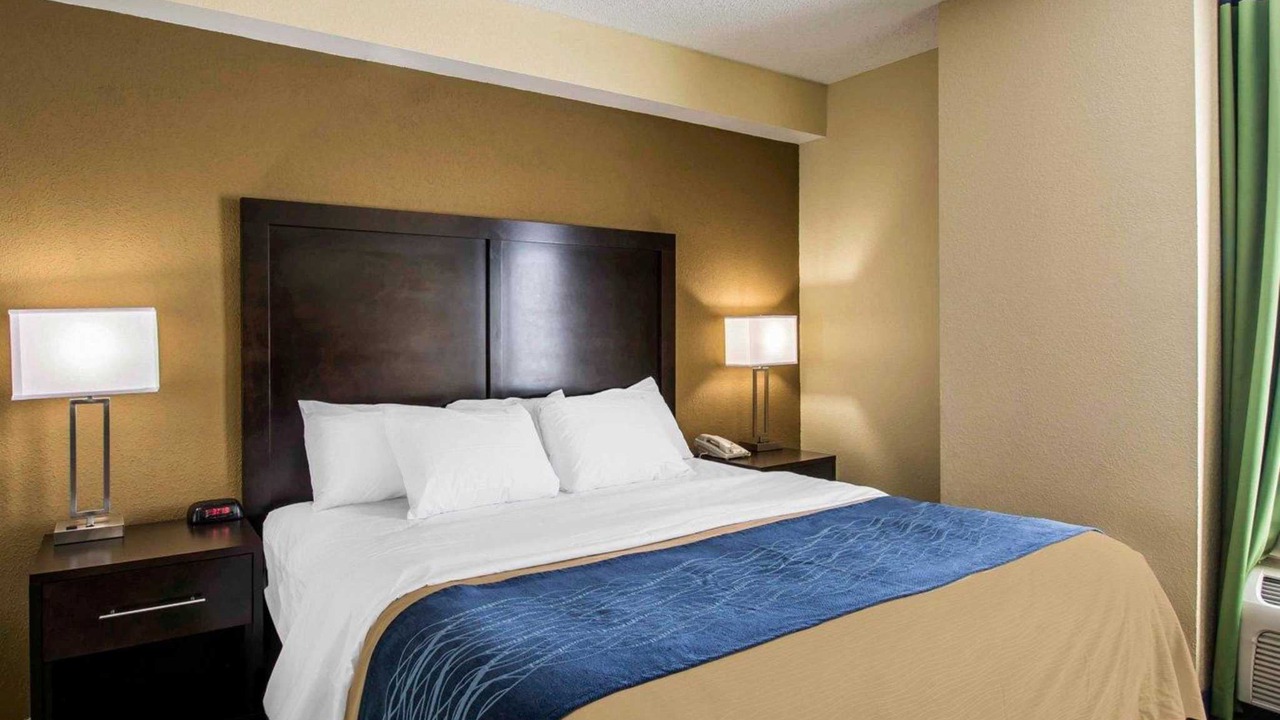 Photo of Bedroom in Lantana