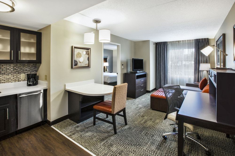 Photo of Livingroom in Mayfield Heights