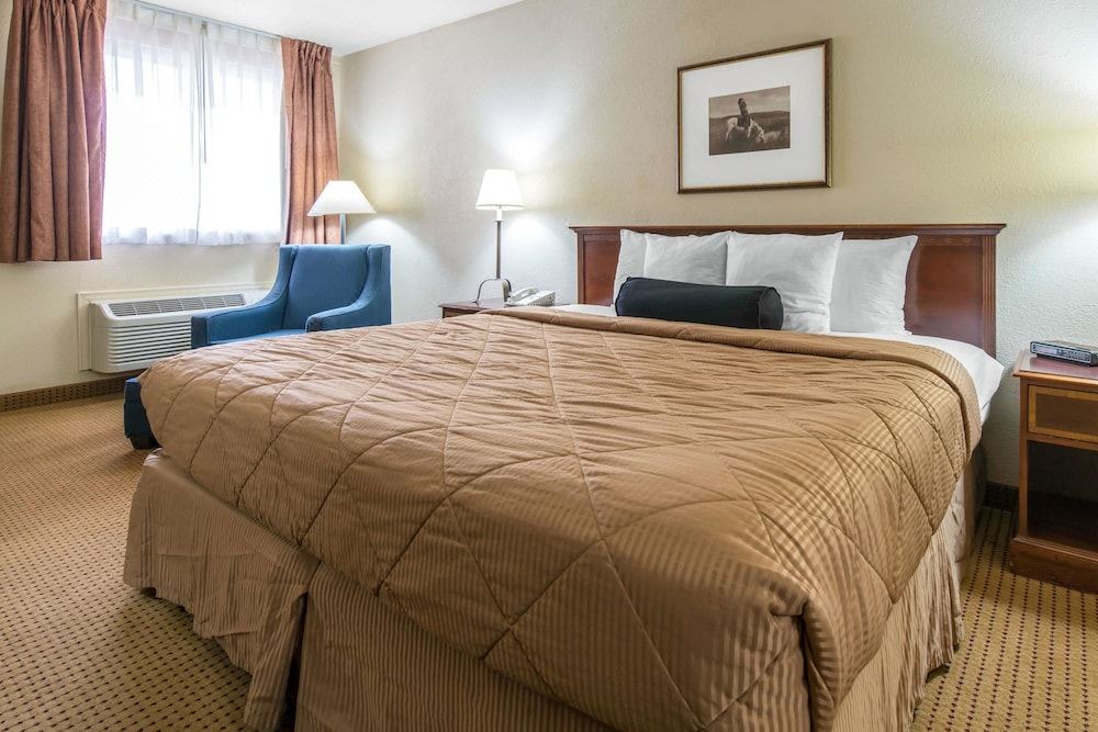 Photo of Bedroom in Fort Morgan
