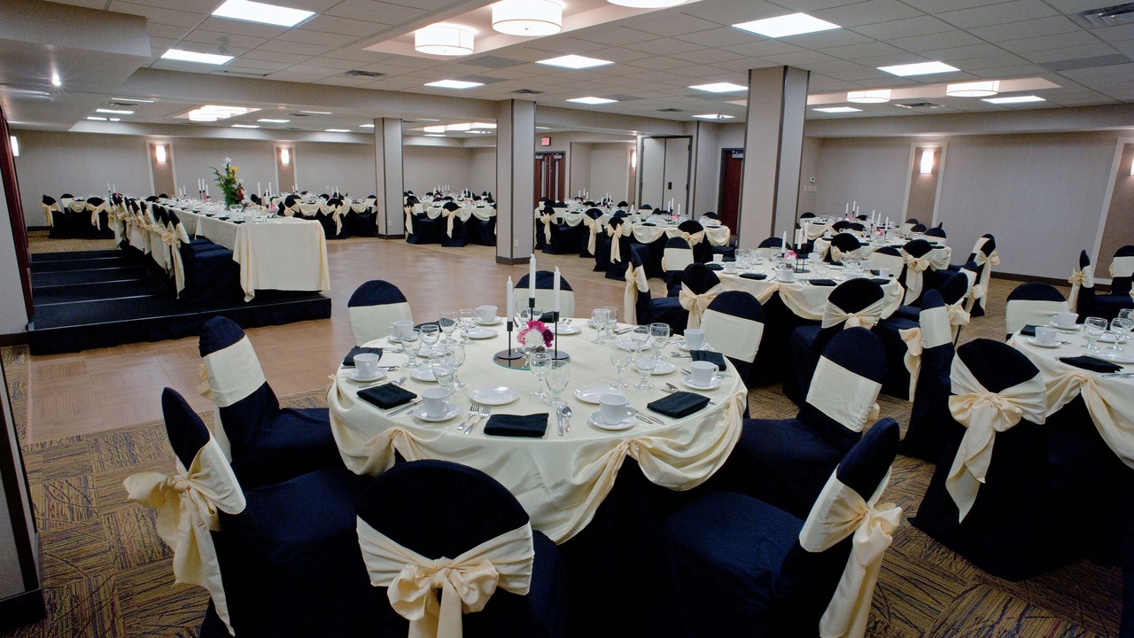Photo of Others in Leduc